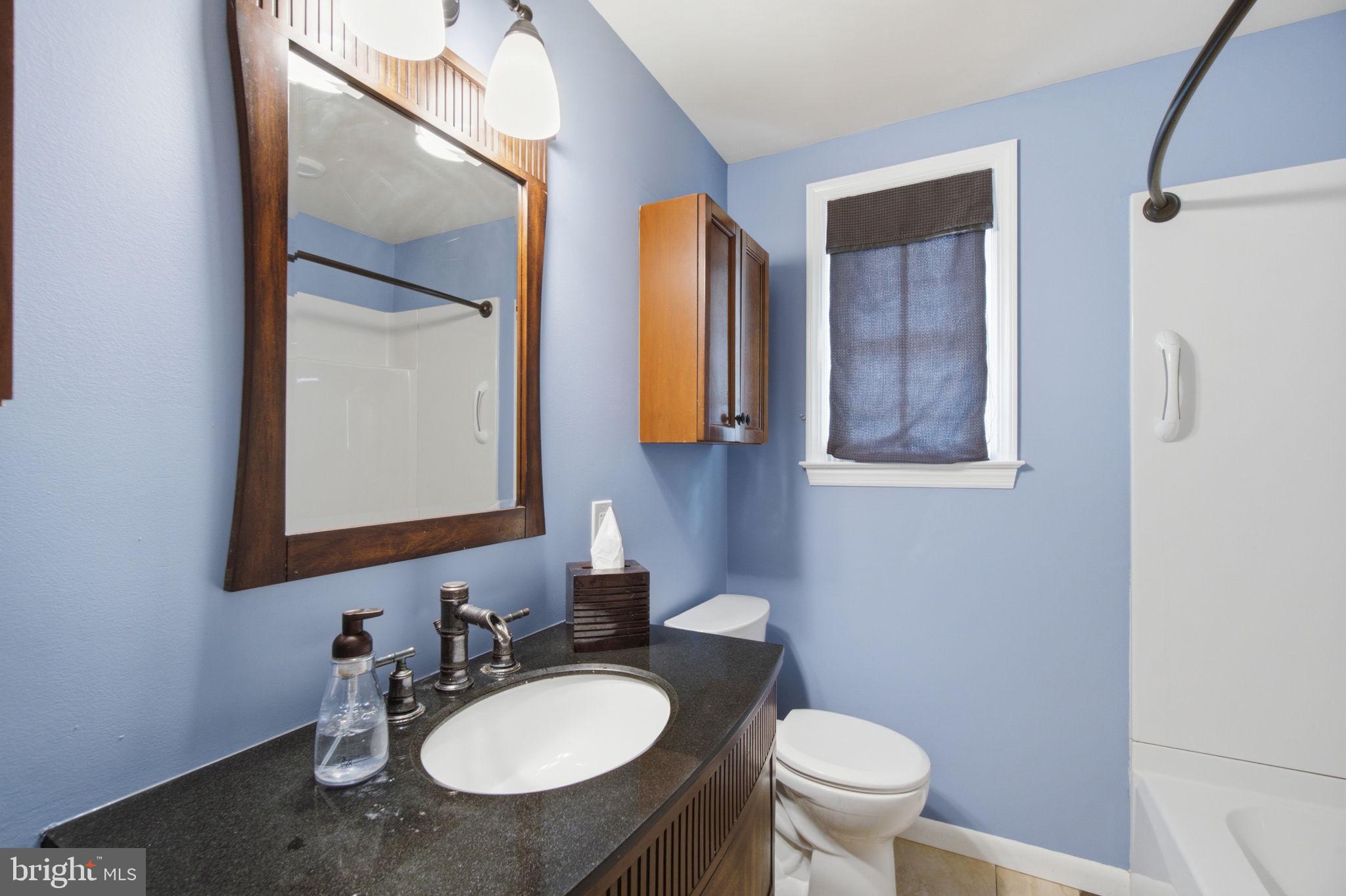 107 Oakway Road Lutherville-Timonium, MD 21093 - Photo 18 of 52 Main level full bath
