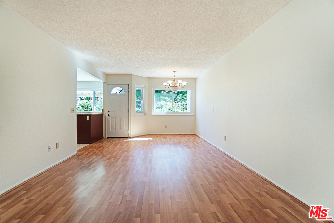 1226 Tolkien Road Riverside, CA 92506 - Photo 9 of 17