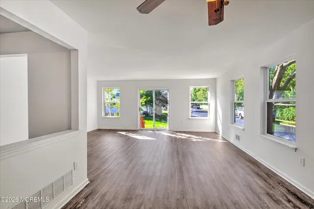 $2,800 | 26 Esplanade Way, Bayville, NJ 08721