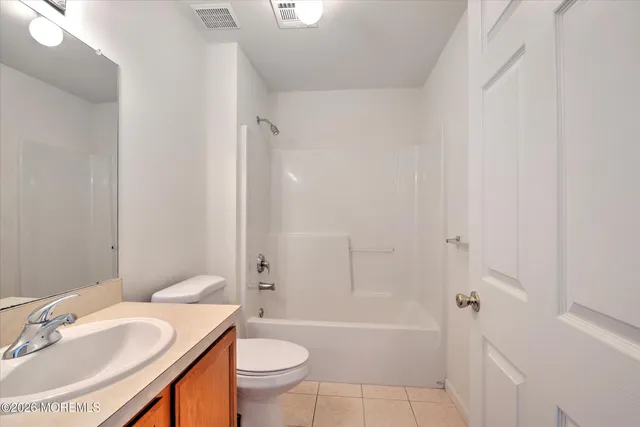 $2,800 | 26 Esplanade Way, Bayville, NJ 08721