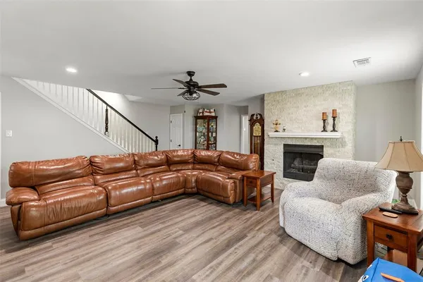 $629,900 | 622 Lakewood Road, Denison, TX 75020