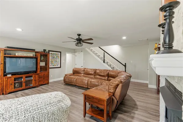 $629,900 | 622 Lakewood Road, Denison, TX 75020