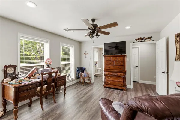 $629,900 | 622 Lakewood Road, Denison, TX 75020