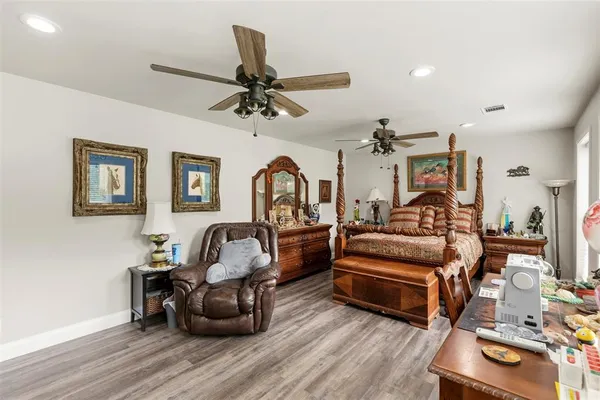 $629,900 | 622 Lakewood Road, Denison, TX 75020