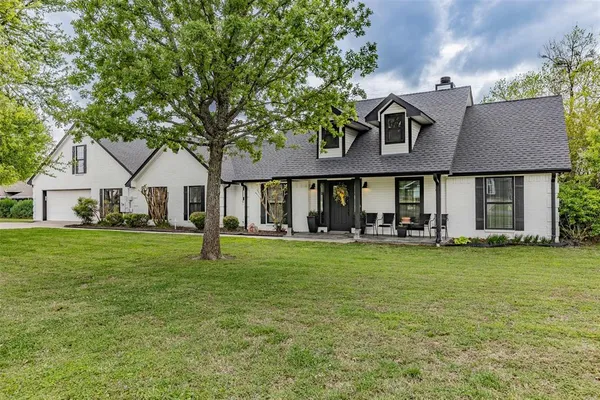$629,900 | 622 Lakewood Road, Denison, TX 75020