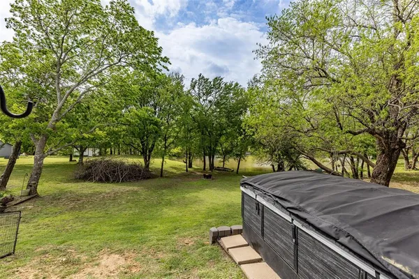 $629,900 | 622 Lakewood Road, Denison, TX 75020