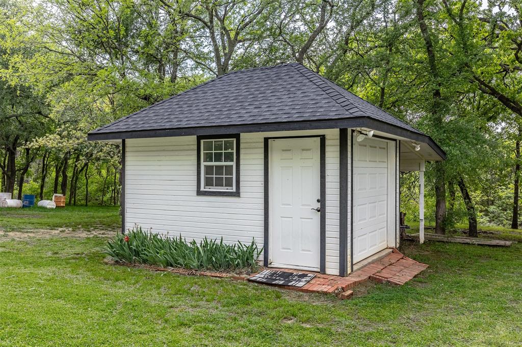 622 Lakewood Road Denison, TX 75020 - Photo 36 of 40