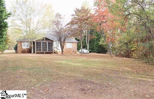 203 Lakewinds Boulevard Inman, SC 29349 - Photo 2 of 23