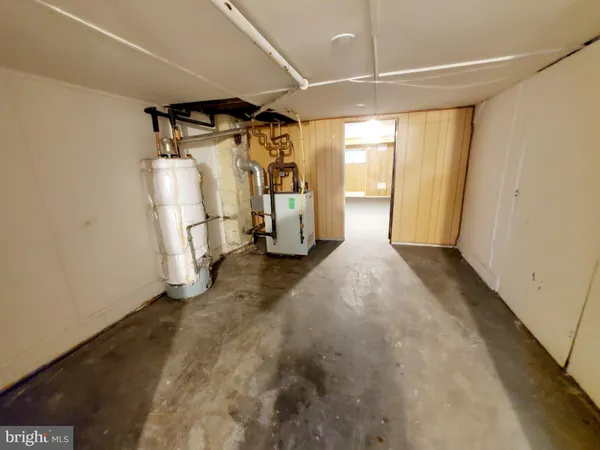 $1,450 | 2729 Ashland Avenue, Baltimore, MD 21205