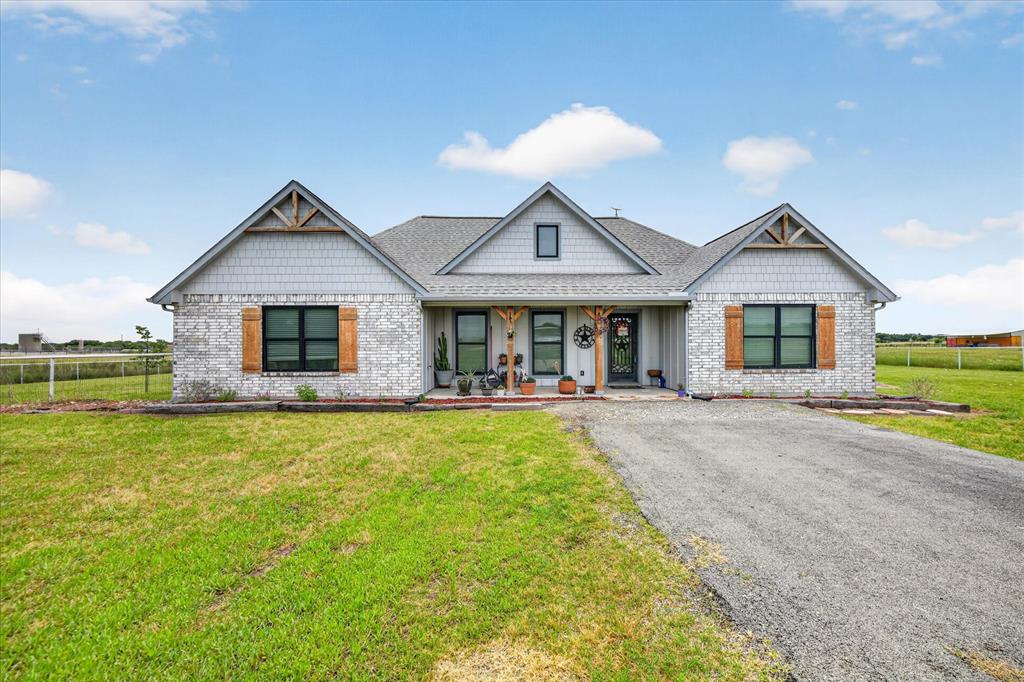 7145 Donald Road Krum, TX 76249 - Photo 2 of 35 Gallery Image 2