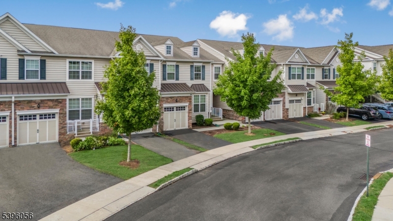 11 Cortland Place, Unit 11 Skillman, NJ 08558 - Photo 3 of 35