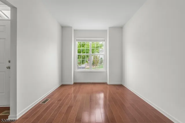 $4,300 | 11 Cortland Place, Unit 11, Skillman, NJ 08558