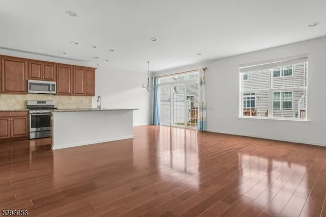 $4,300 | 11 Cortland Place, Unit 11, Skillman, NJ 08558