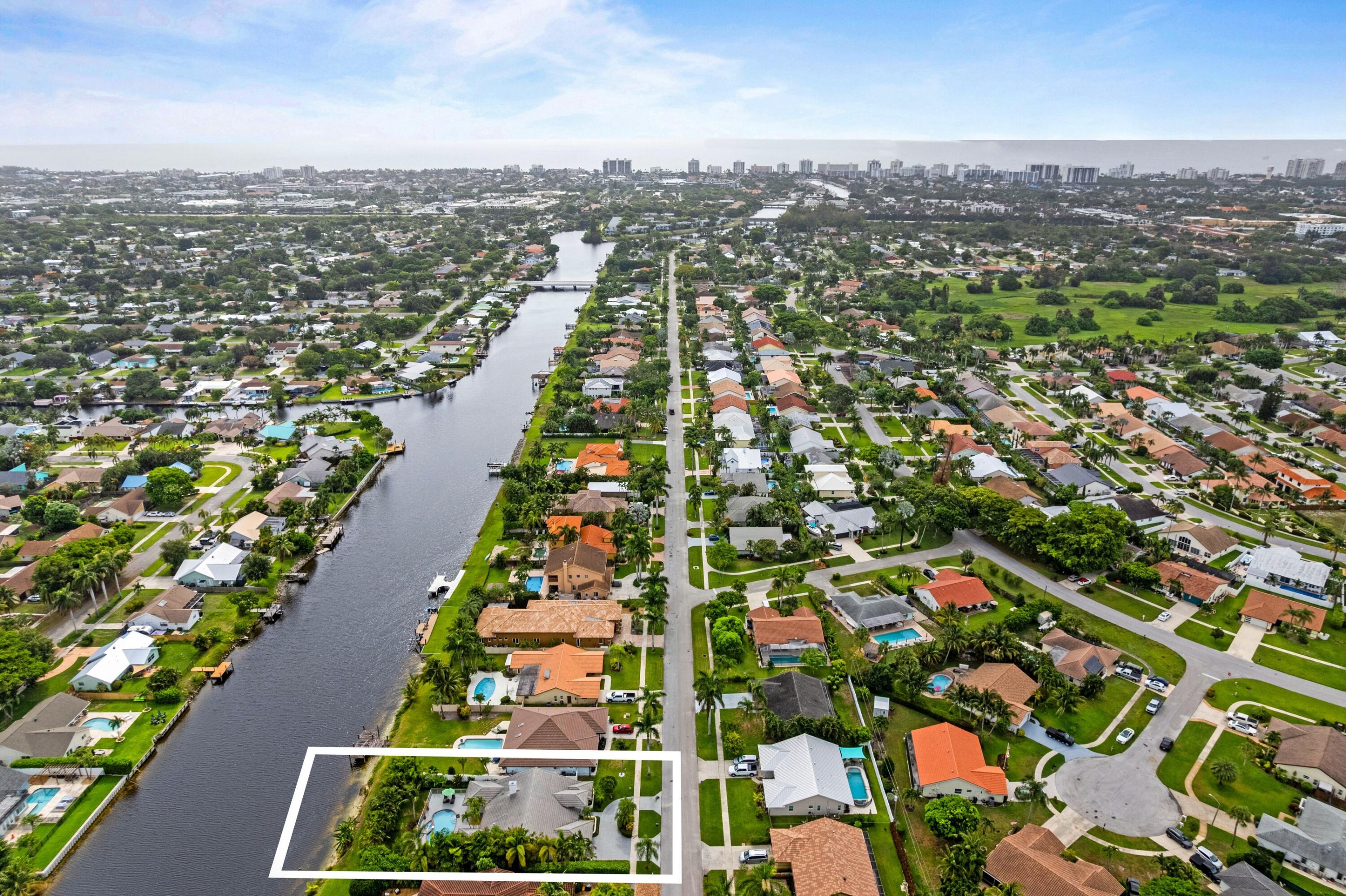 473 Oregon Lane Boca Raton, FL 33487 - Photo 34 of 57 Aerial Neighborhood View