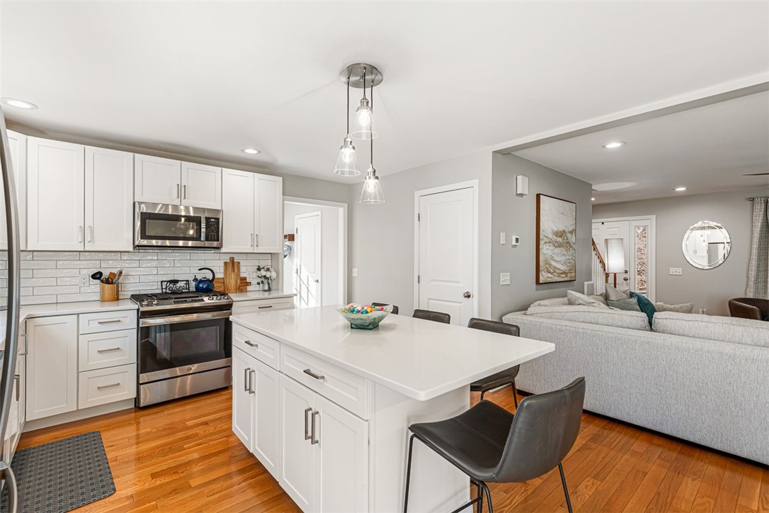141 Leigh Road Cumberland, RI 02864 - Photo 14 of 31