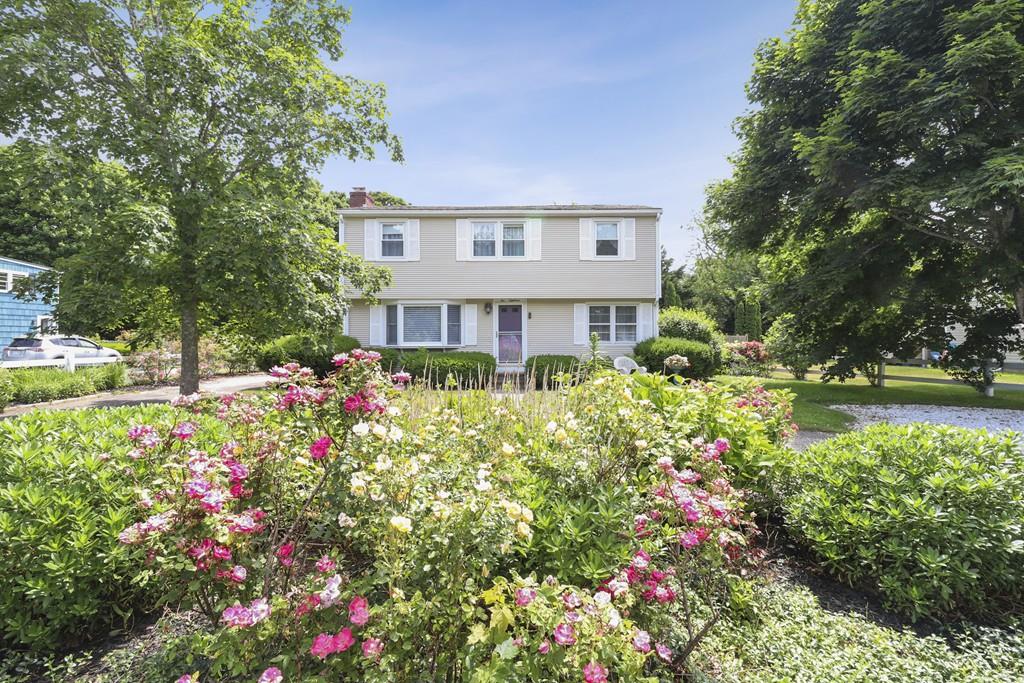 218 Davisville Road Falmouth, MA 02536 - Photo 1 of 30 Gallery Image 1