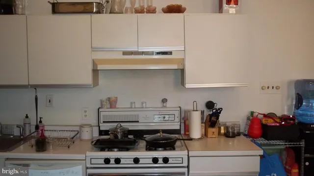 a view of entryway and hall