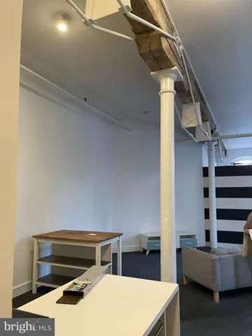 a view of entryway and hall