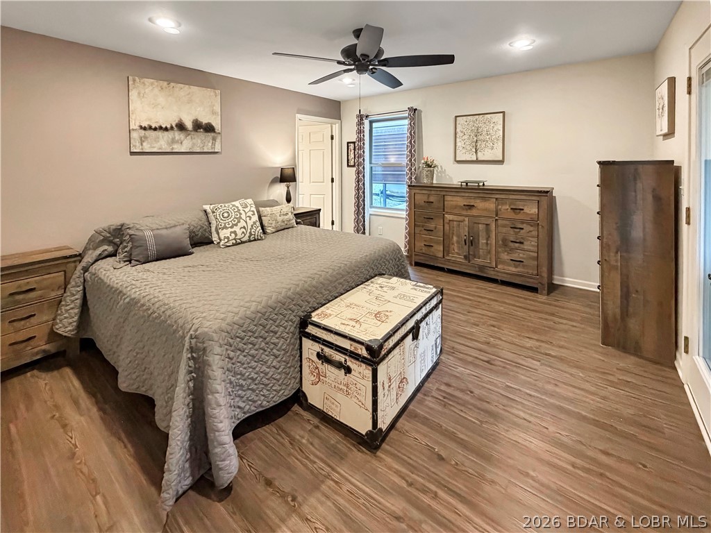 28251 Shore Road Warsaw, MO 65355 - Photo 21 of 51 Primary bedroom
