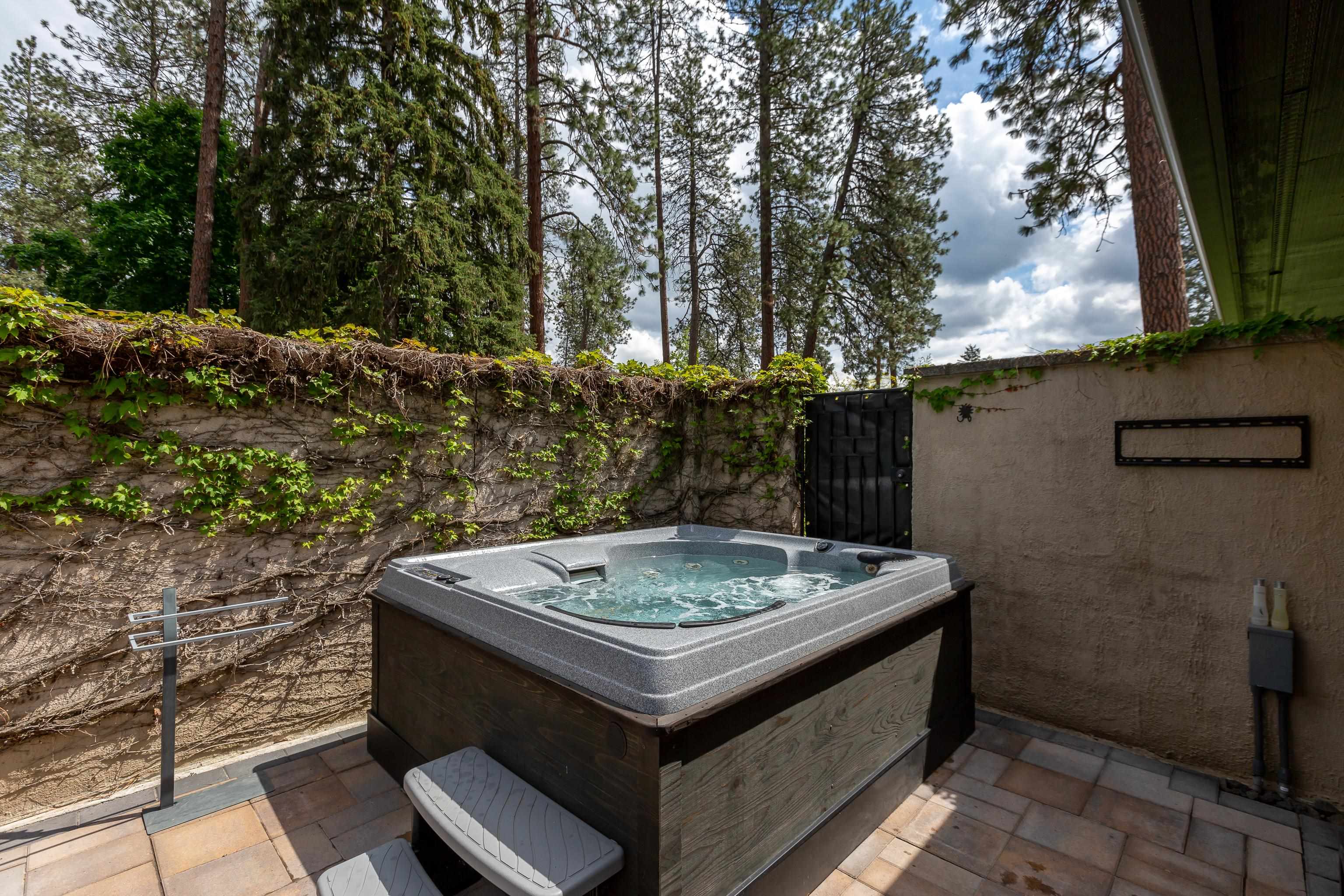 Undisclosed Address Spokane, WA 99203 - Photo 13 of 50