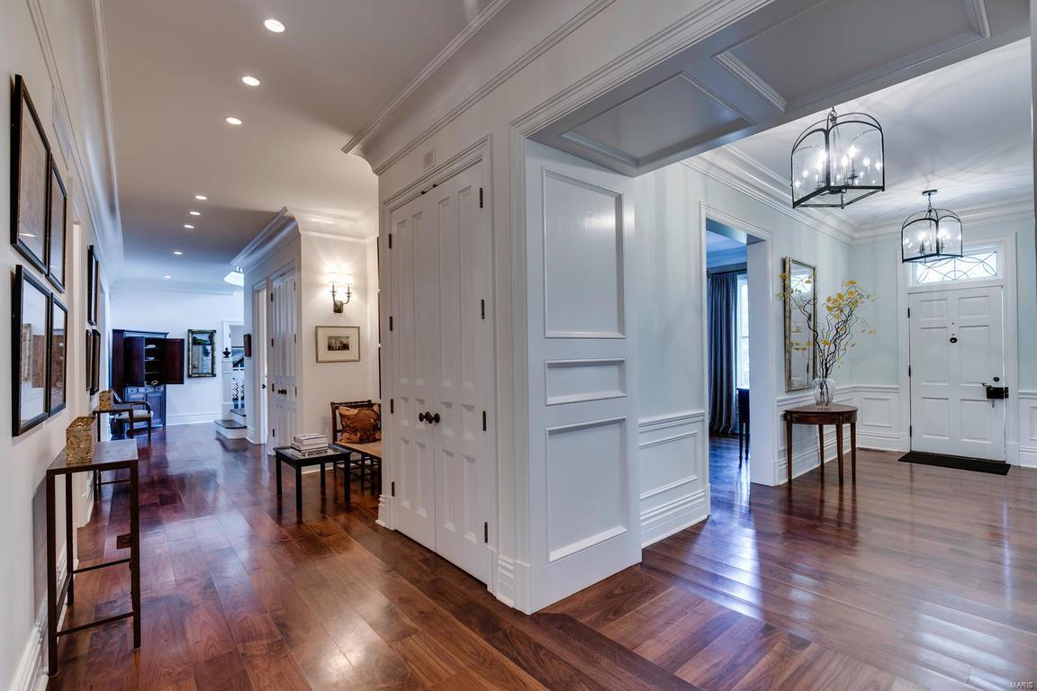 9450 Ladue Road Ladue, MO 63124 - Photo 19 of 67 Gallery Image 19