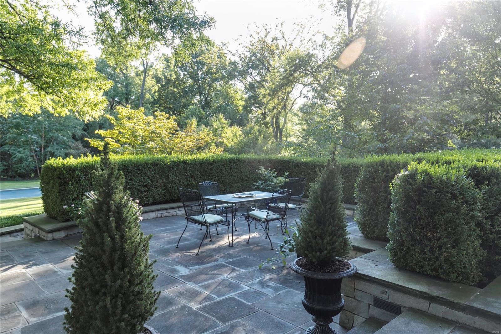 9450 Ladue Road Ladue, MO 63124 - Photo 26 of 67 Gallery Image 26