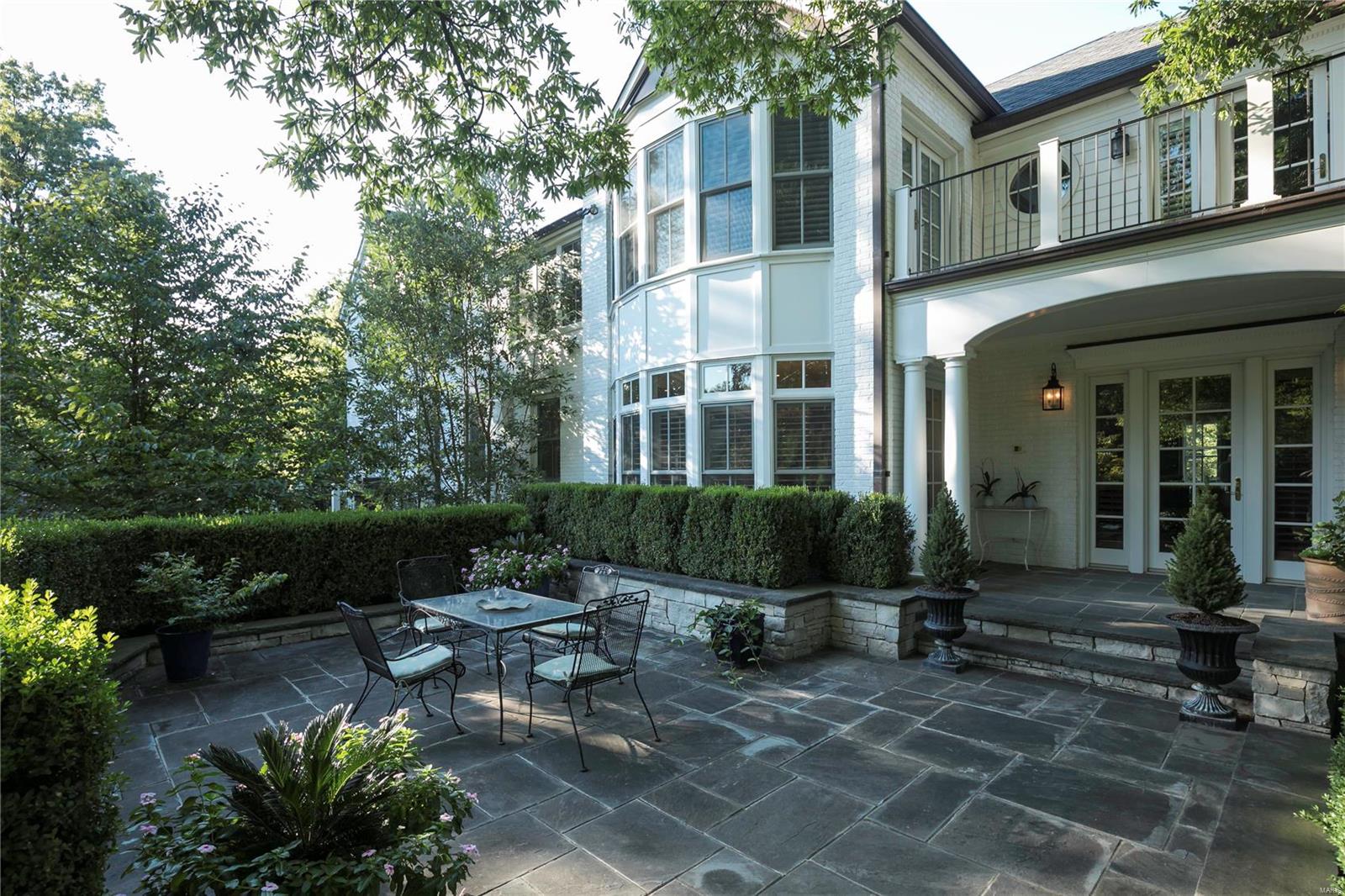9450 Ladue Road Ladue, MO 63124 - Photo 4 of 67 Gallery Image 4