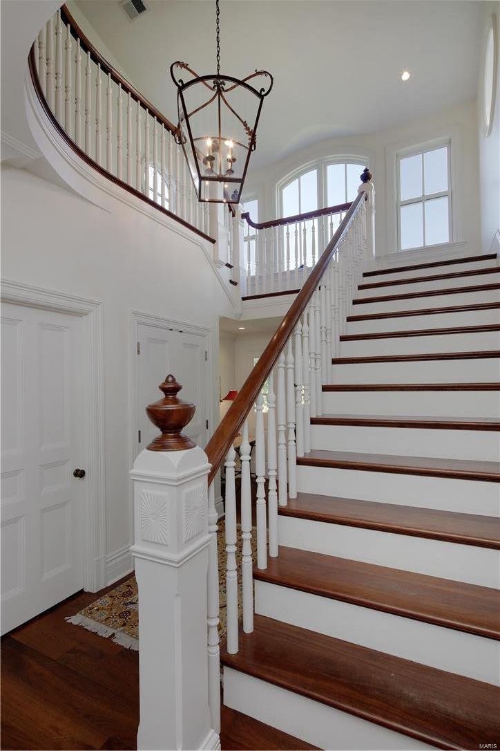 9450 Ladue Road Ladue, MO 63124 - Photo 36 of 67 Gallery Image 36