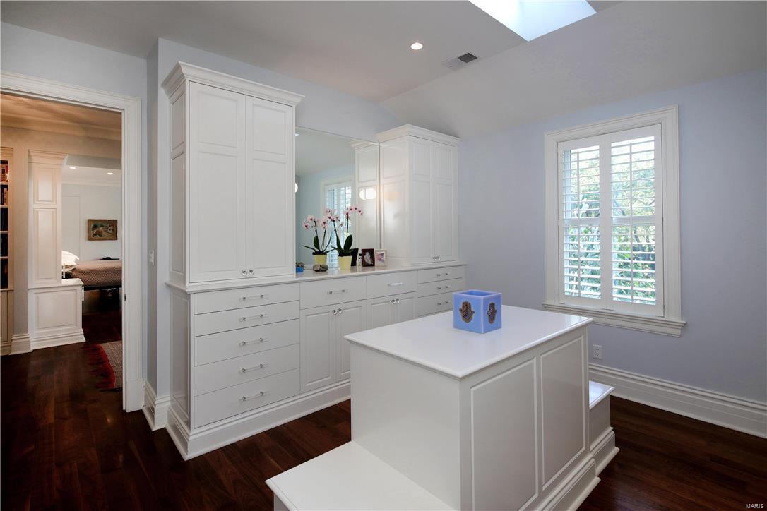 9450 Ladue Road Ladue, MO 63124 - Photo 47 of 67 Gallery Image 47