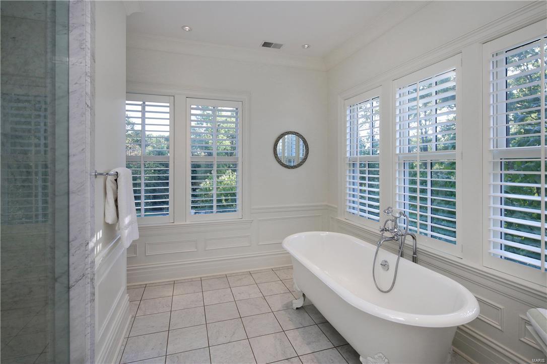 9450 Ladue Road Ladue, MO 63124 - Photo 49 of 67 Gallery Image 49