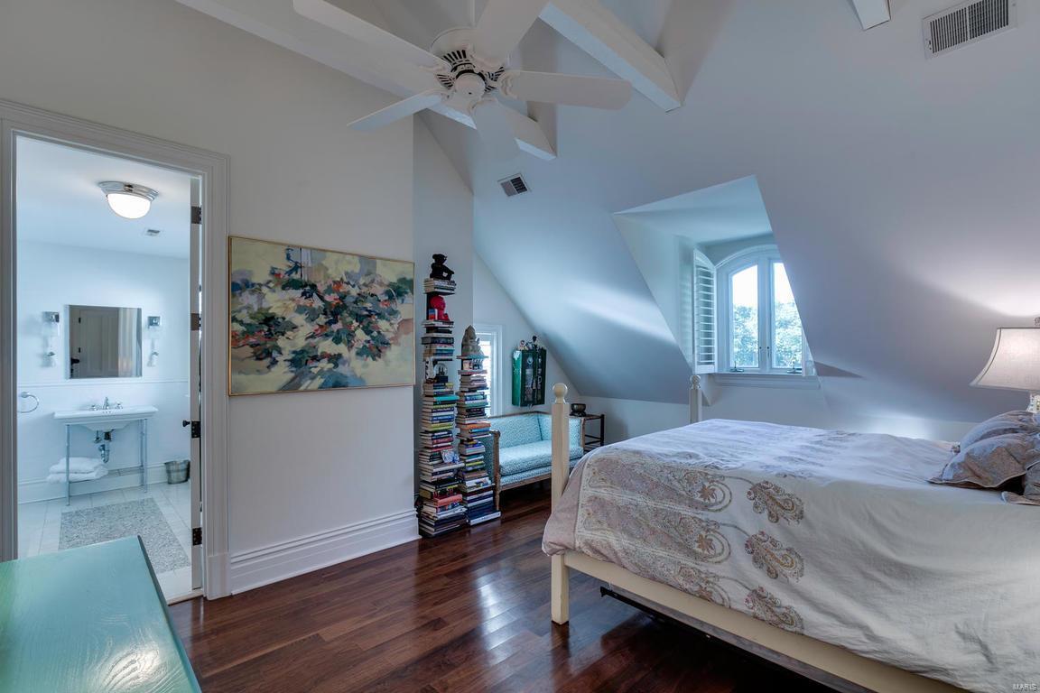 9450 Ladue Road Ladue, MO 63124 - Photo 51 of 67 Gallery Image 51
