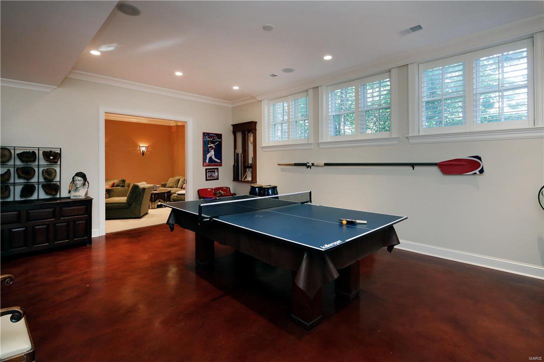 9450 Ladue Road Ladue, MO 63124 - Photo 60 of 67 Gallery Image 60