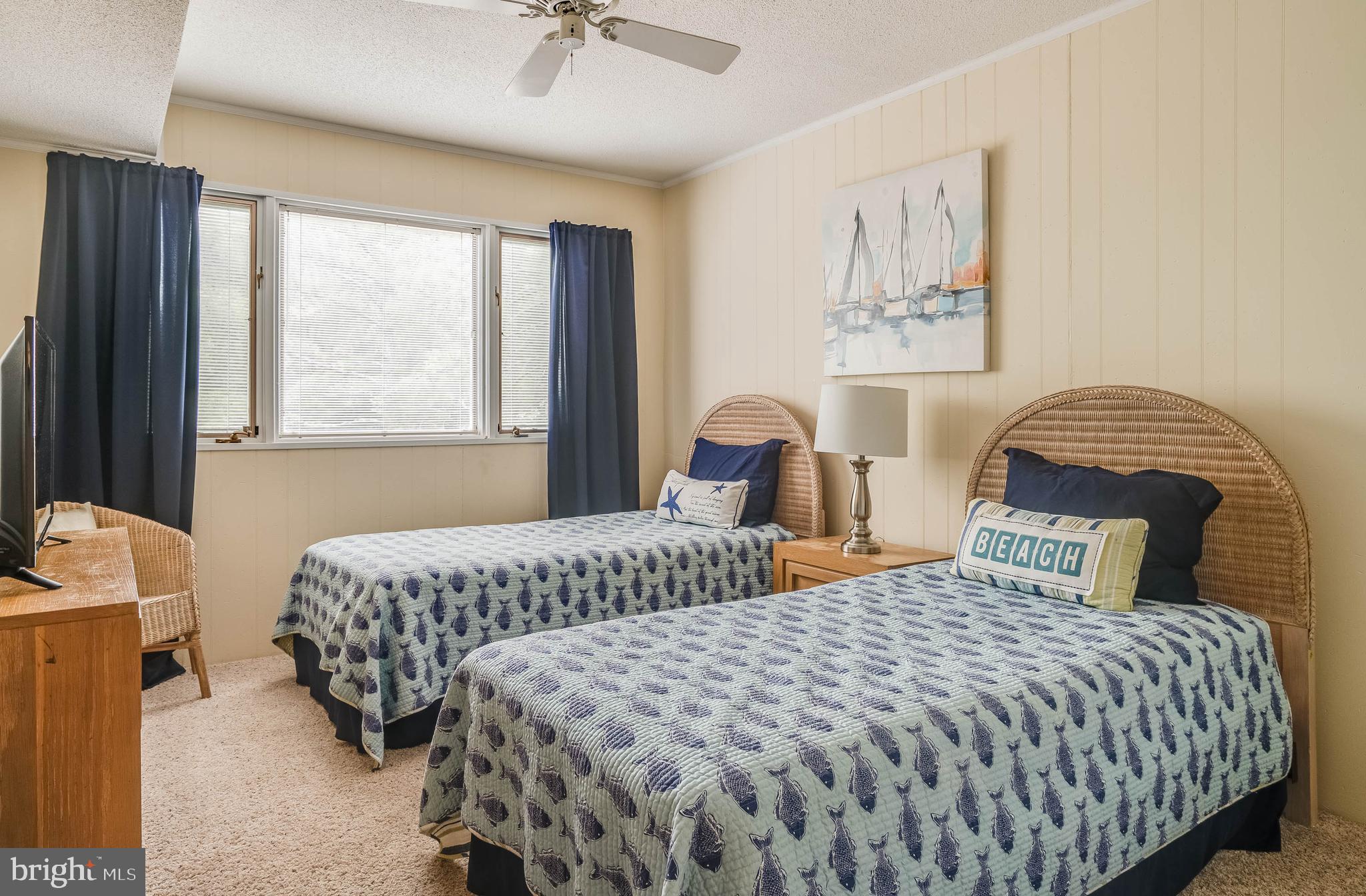 39687 Kittiwake Road Bethany Beach, DE 19930 - Photo 32 of 61 Guest bedroom #5