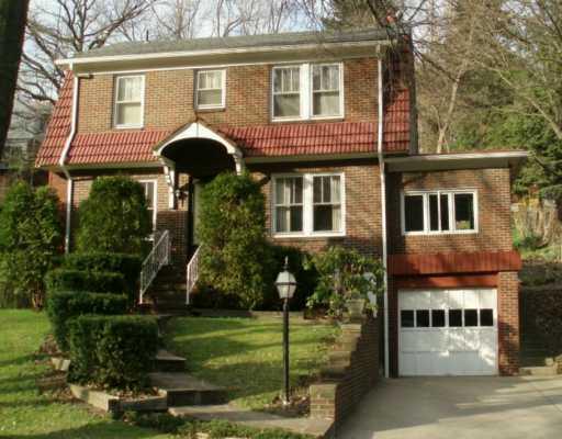271 Cascade Road Forest Hills, PA 15221 - Photo 1 of 8 Exterior Front.