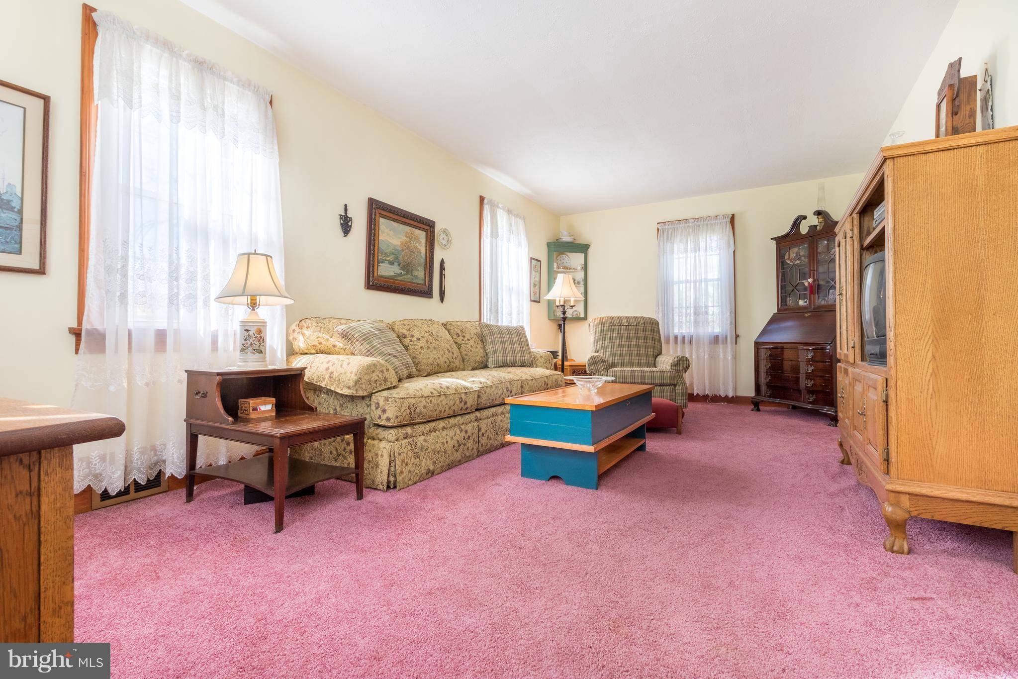 4508 Powder Mill Road Beltsville, MD 20705 - Photo 3 of 16 Sunlit living room!