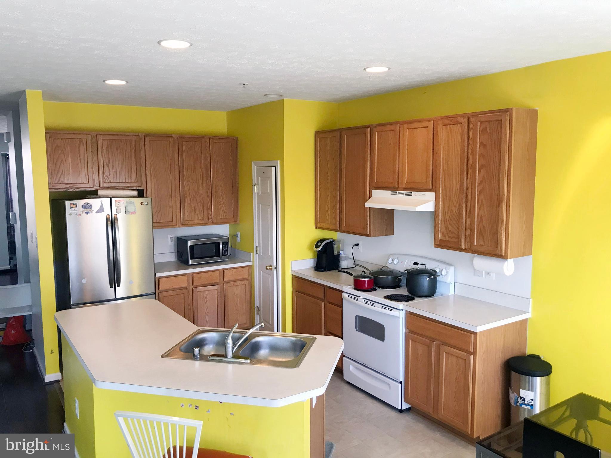 9723 Davison Road Baltimore, MD 21220 - Photo 15 of 26 Kitchen