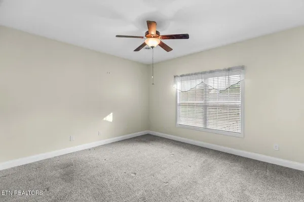 $333,000 | 3022 Villa Creekside Drive, Dandridge, TN 37725