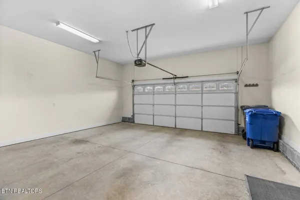 $333,000 | 3022 Villa Creekside Drive, Dandridge, TN 37725