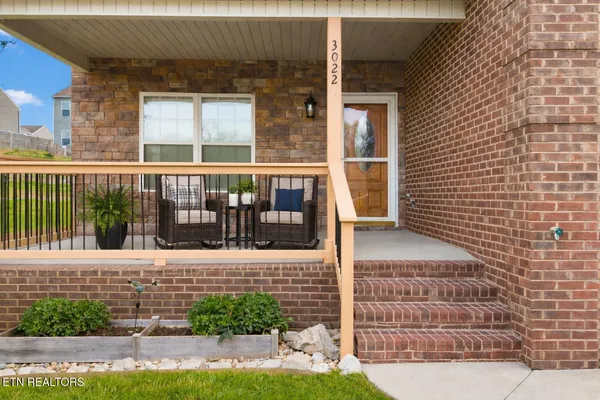 $333,000 | 3022 Villa Creekside Drive, Dandridge, TN 37725