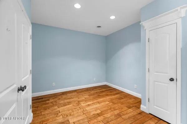 $333,000 | 3022 Villa Creekside Drive, Dandridge, TN 37725