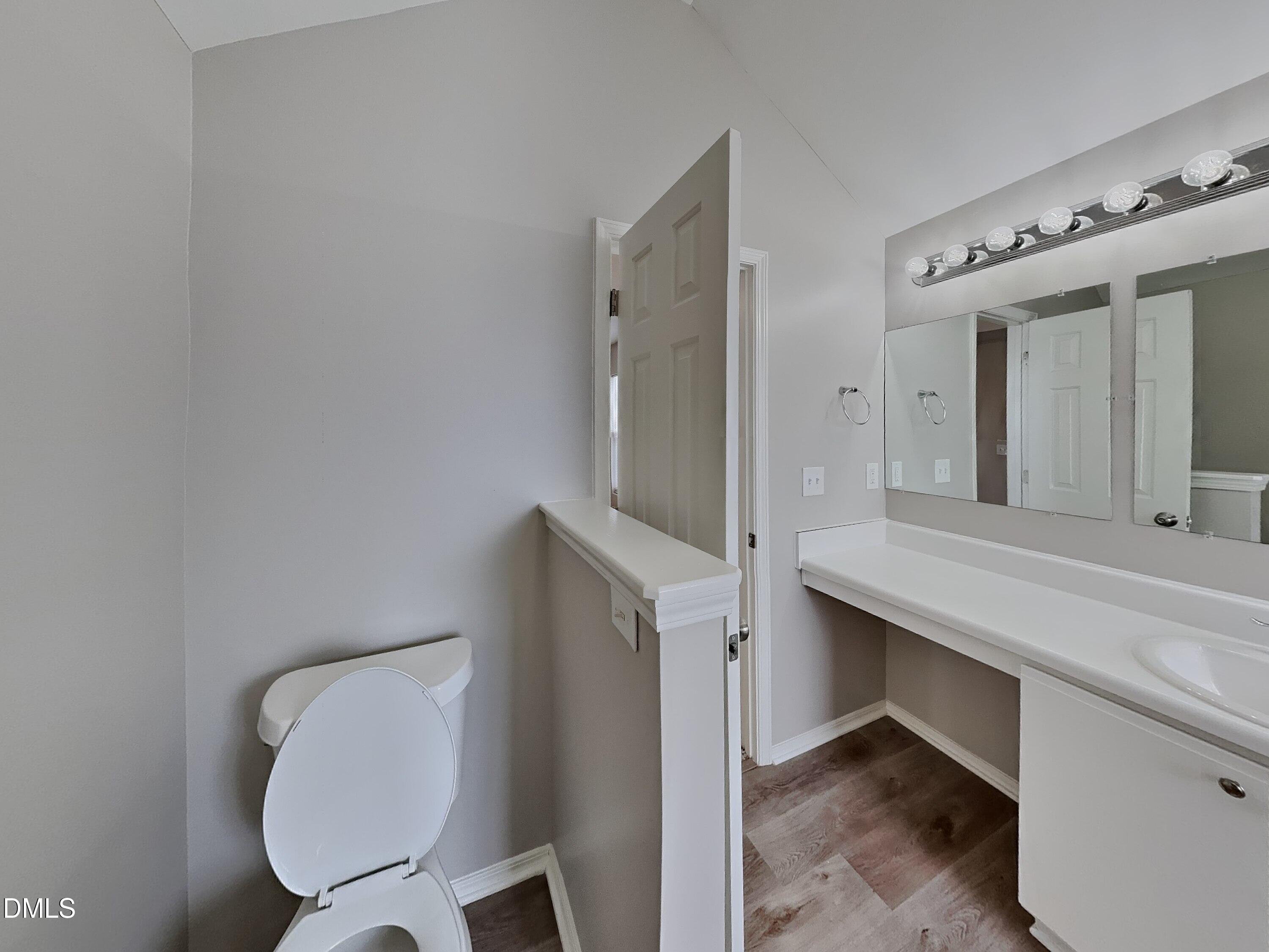 2512 Landale Court Raleigh, NC 27610 - Photo 8 of 16 7_pc_cCpG26K0J1_22UdhQrDEi_layout_1