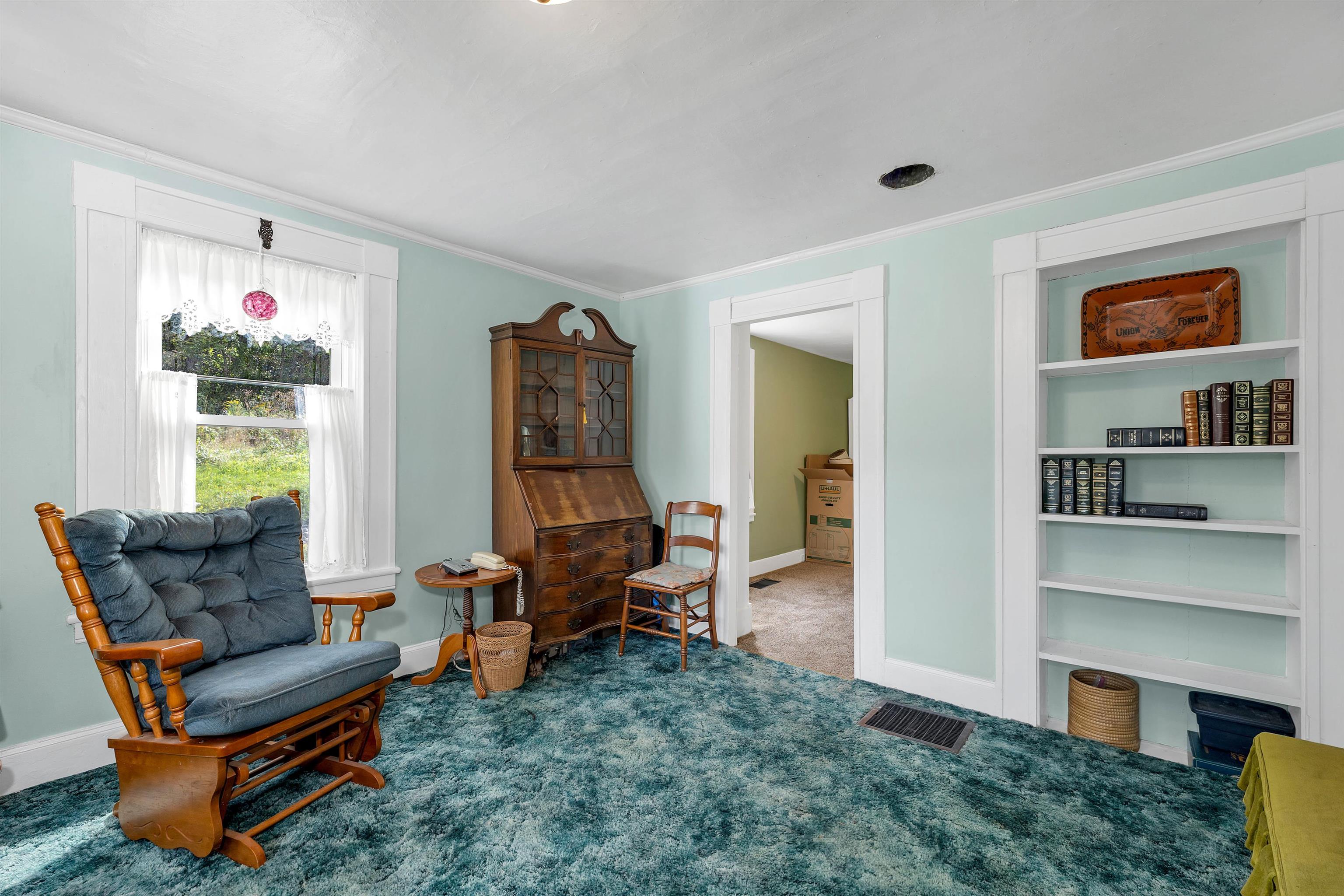 10 Barton Road Croydon, NH 03773 - Photo 14 of 40