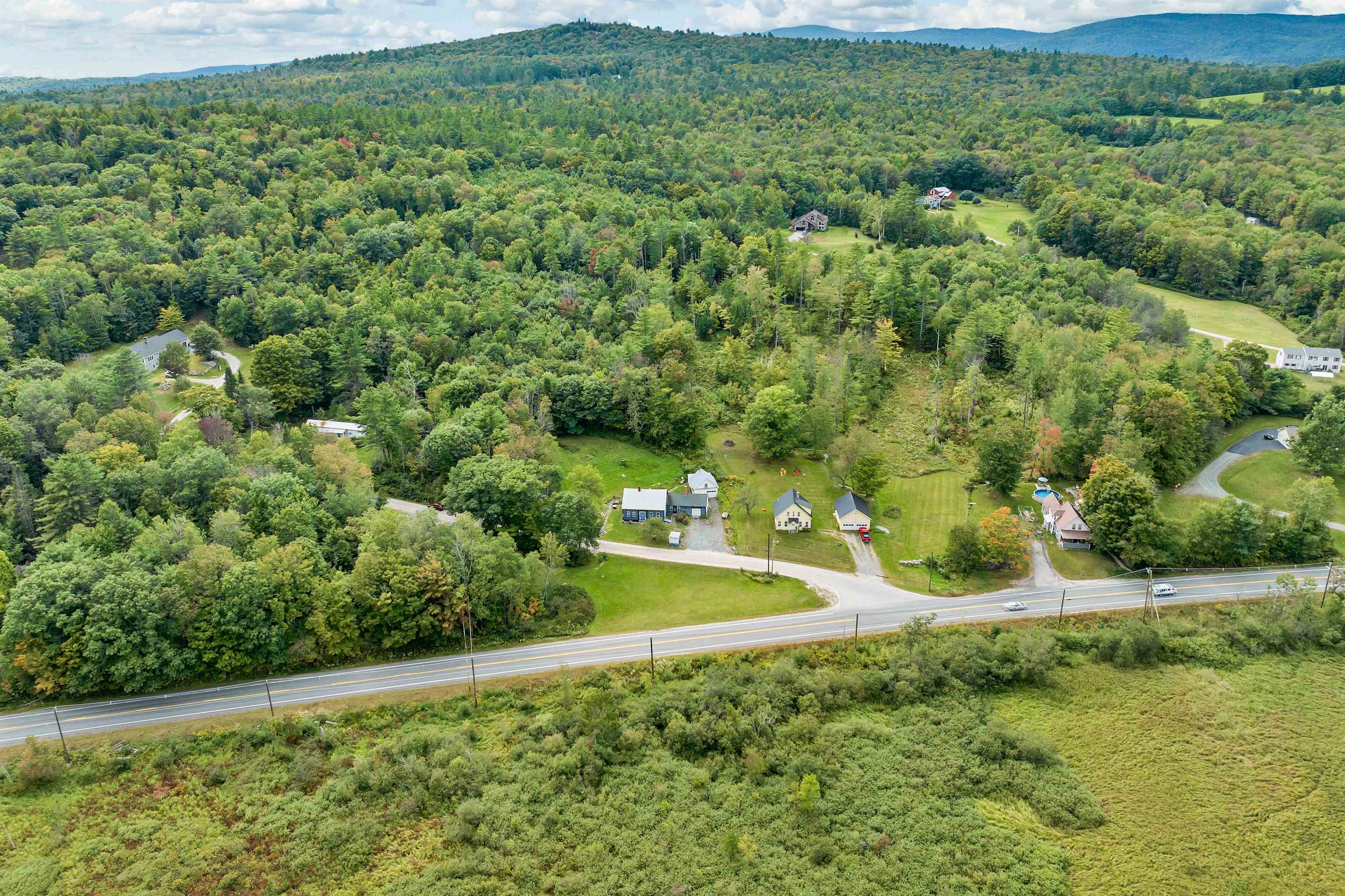 10 Barton Road Croydon, NH 03773 - Photo 30 of 40