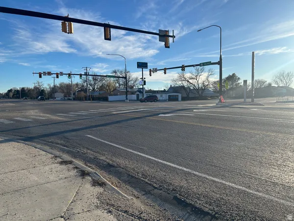 $5,000,000 | 2706 North 2000th St W Farr West, Ogden, UT 84404