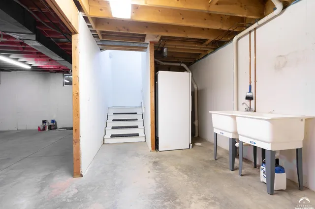 $740,000 | 3700 Quail Creek Court, Lawrence, KS 66047