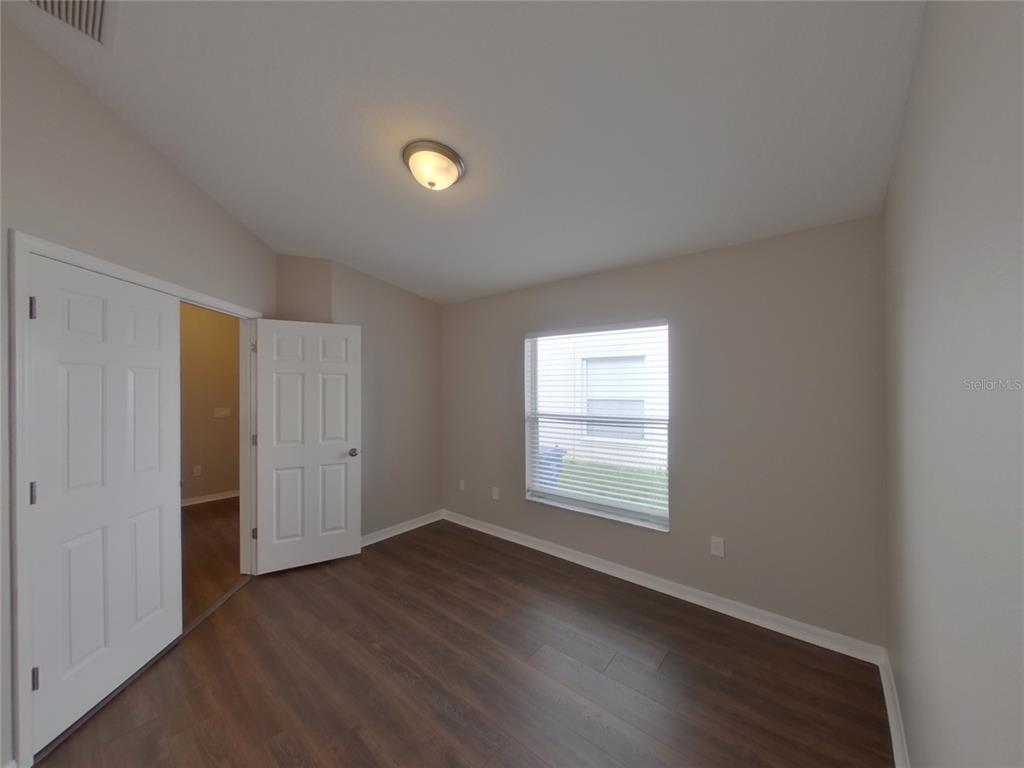 15512 Telford Spring Drive Ruskin, FL 33573 - Photo 13 of 25
