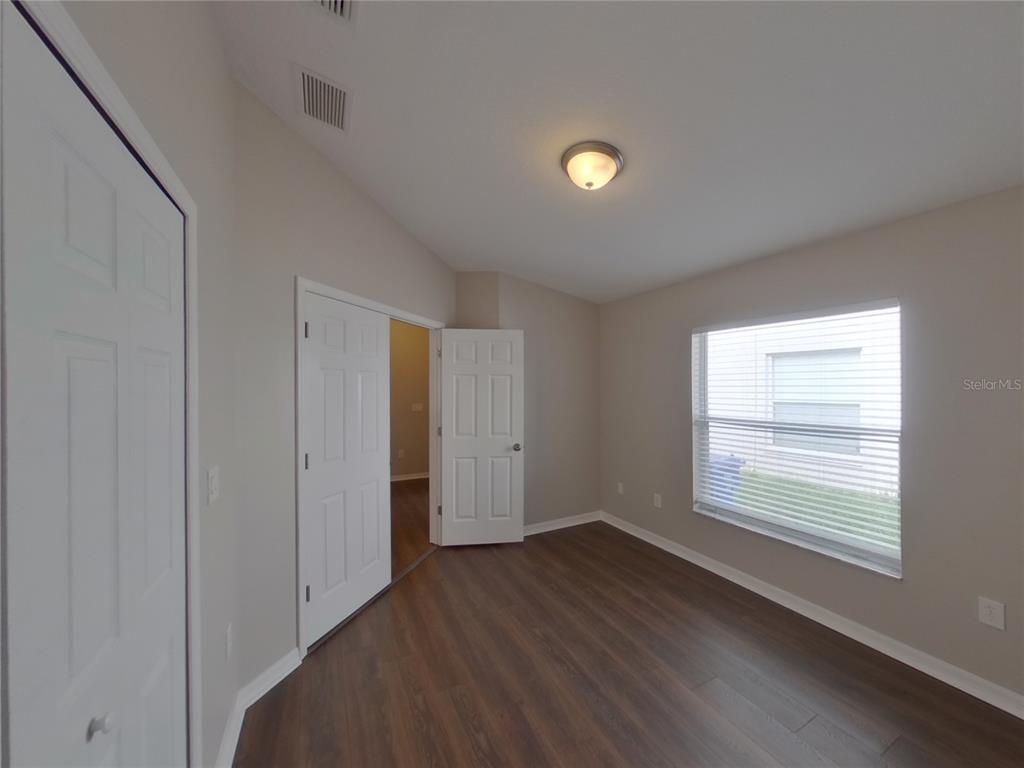 15512 Telford Spring Drive Ruskin, FL 33573 - Photo 14 of 25