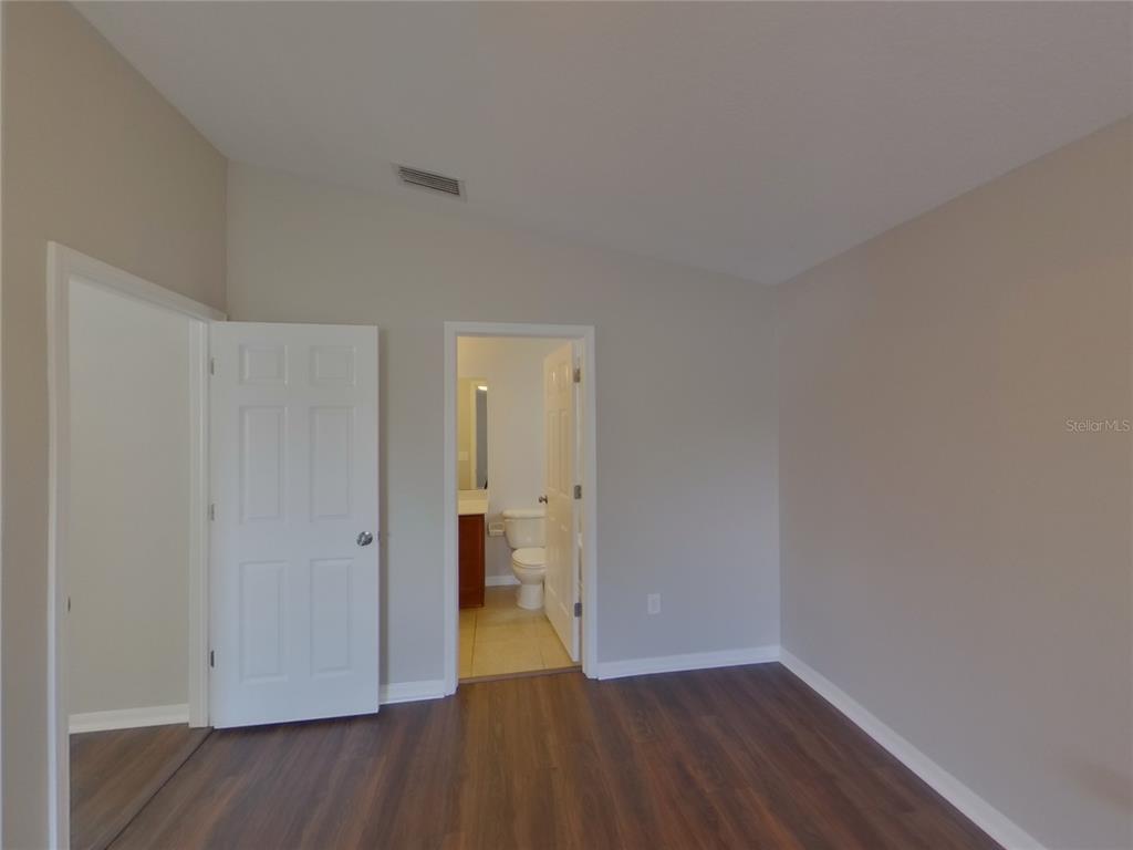 15512 Telford Spring Drive Ruskin, FL 33573 - Photo 18 of 25