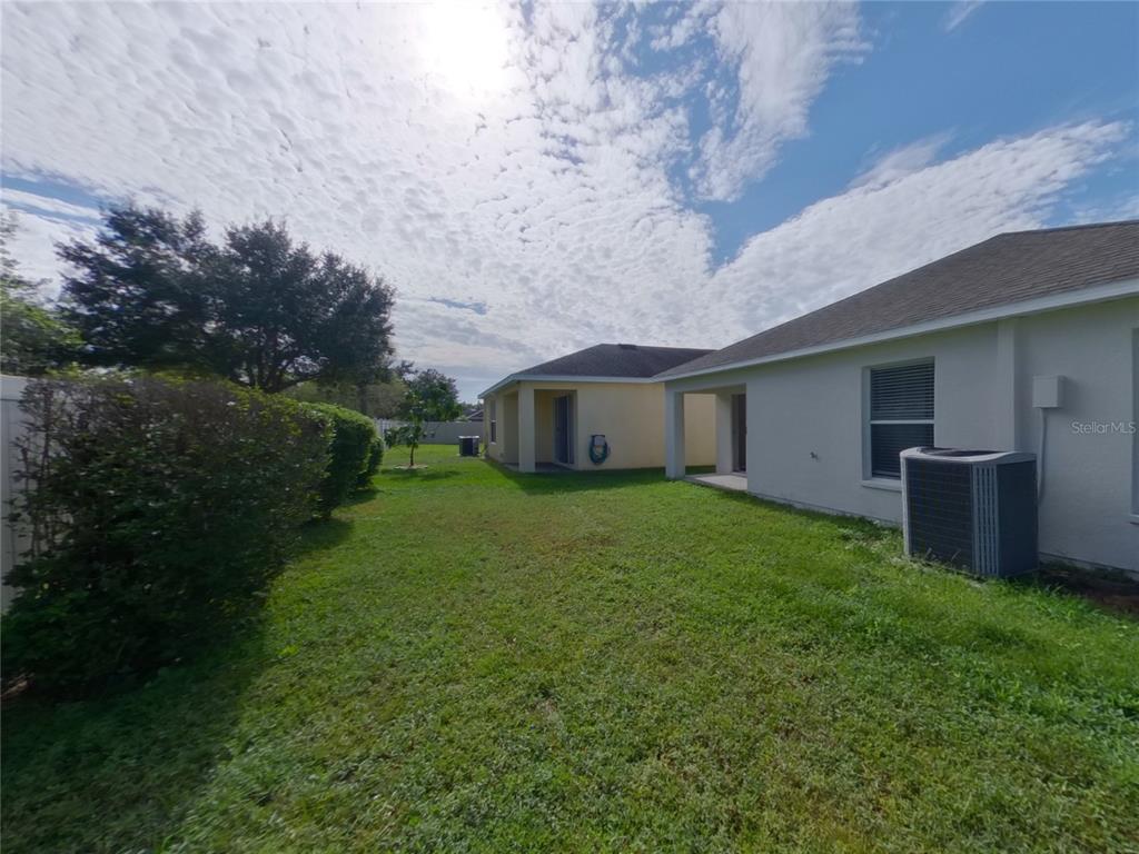 15512 Telford Spring Drive Ruskin, FL 33573 - Photo 22 of 25