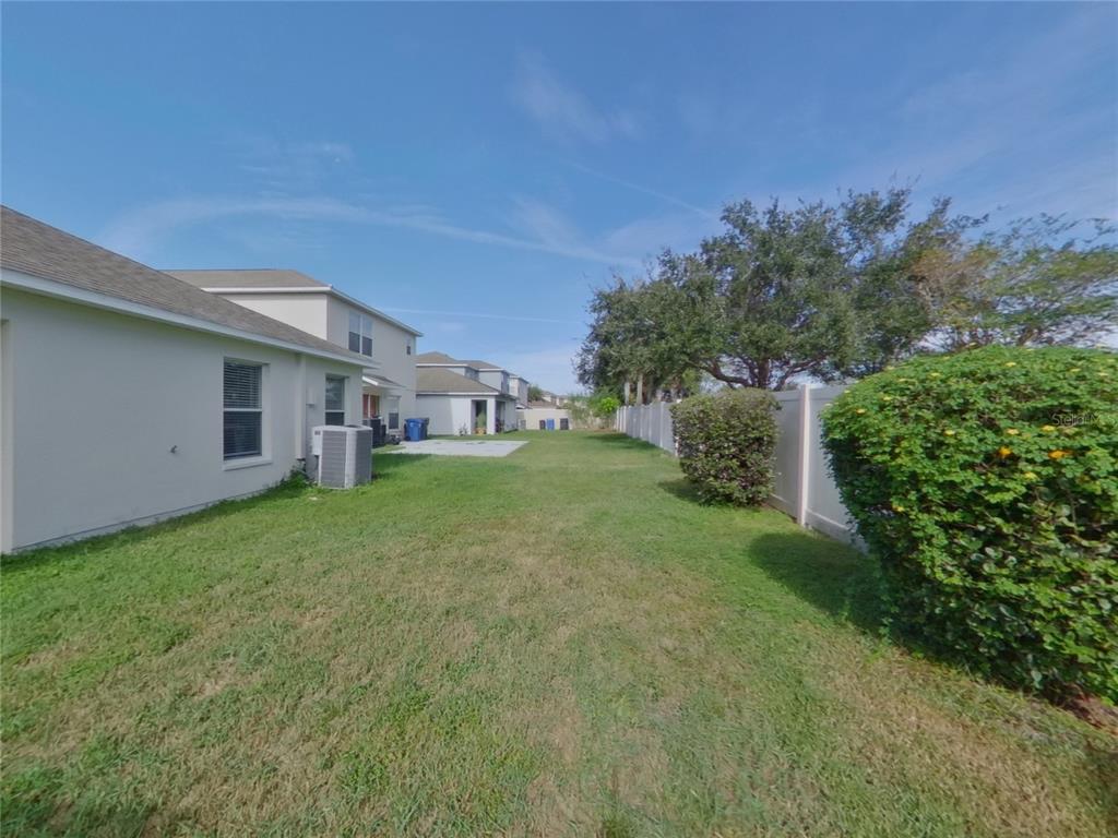 15512 Telford Spring Drive Ruskin, FL 33573 - Photo 23 of 25